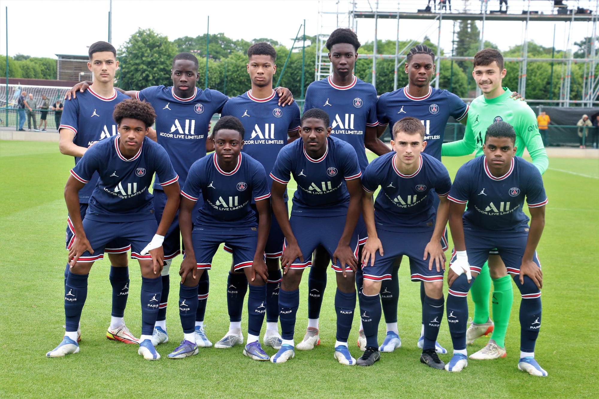 Finale du Championnat U19 National : PSG et AJ Auxerre en Route vers la Gloire