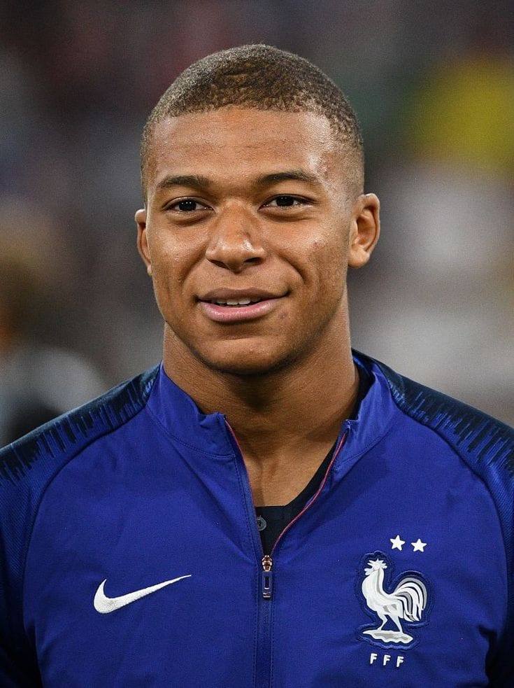 Kylian Mbappé : Une Nouvelle Ère au Real Madrid