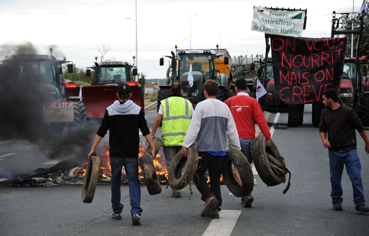 Nouveau Blocus des Agriculteurs Franco-Espagnol : Une Journée de Perturbations